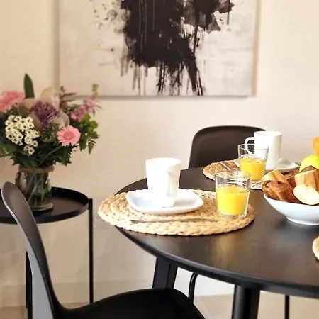 Beautiful 2p 39 M2, Ac, Balcony